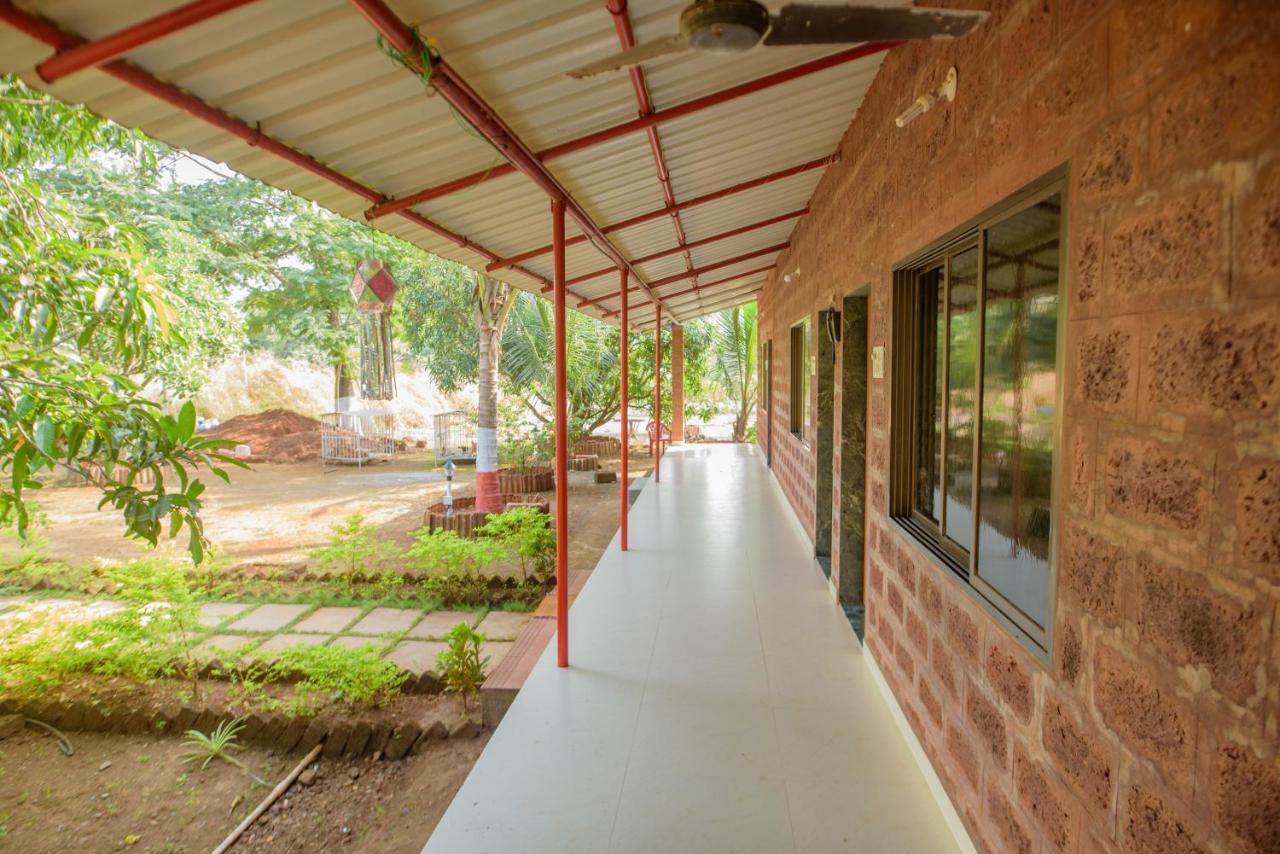 Prajakta Rest House อลีบาก ภายนอก รูปภาพ