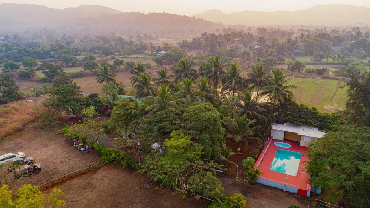 Prajakta Rest House อลีบาก ภายนอก รูปภาพ