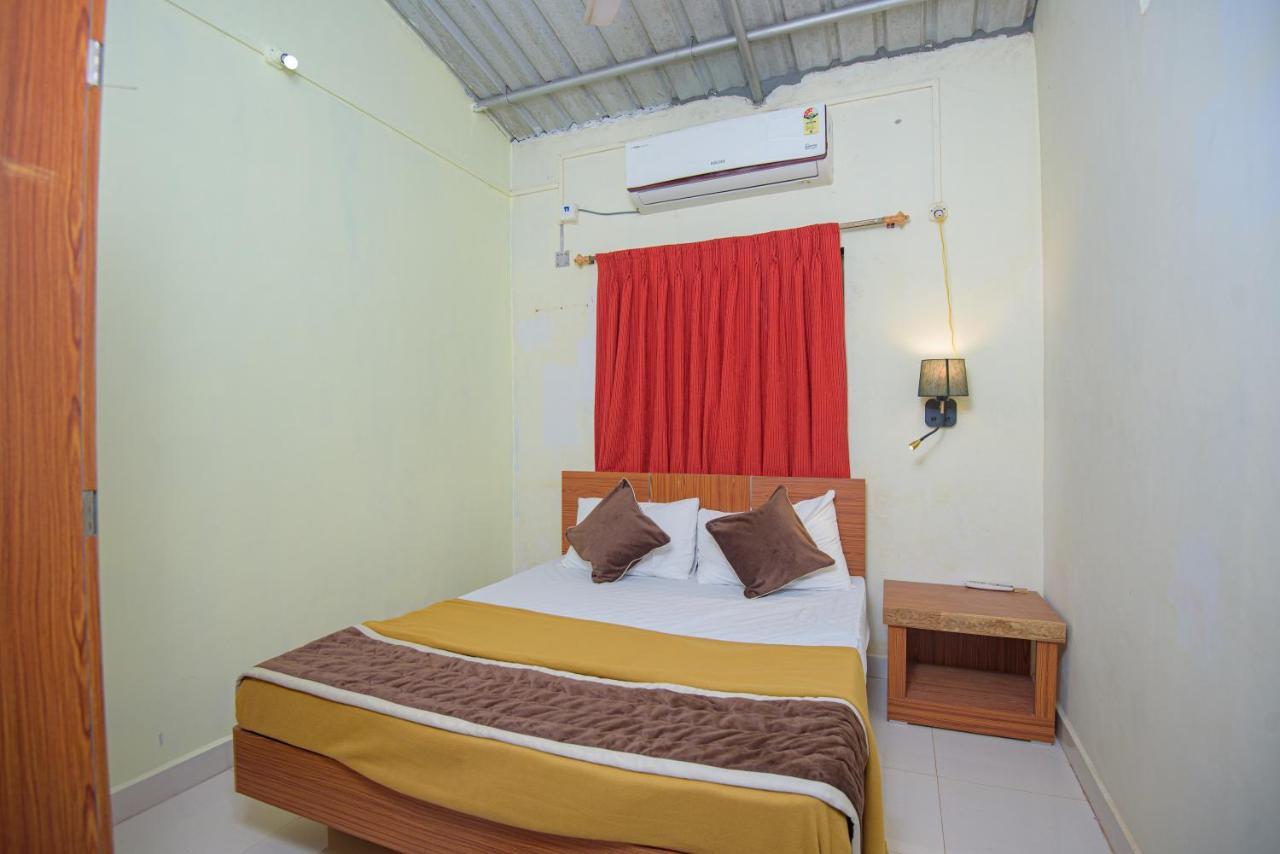 Prajakta Rest House อลีบาก ภายนอก รูปภาพ