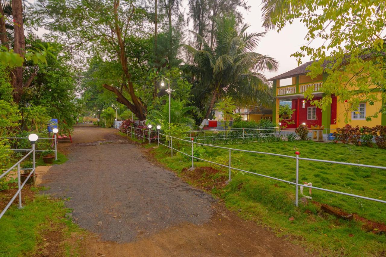 Prajakta Rest House อลีบาก ภายนอก รูปภาพ