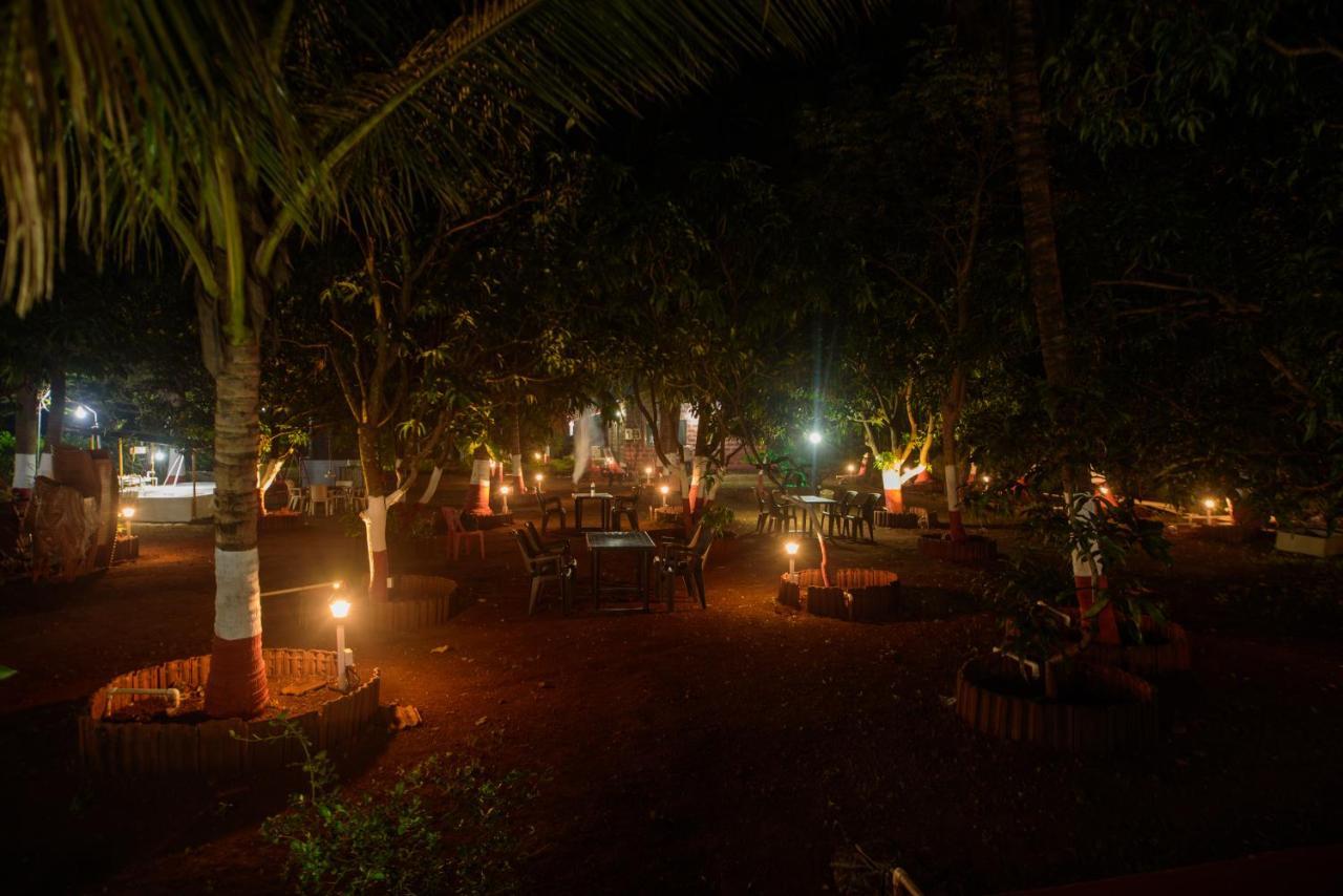 Prajakta Rest House อลีบาก ภายนอก รูปภาพ