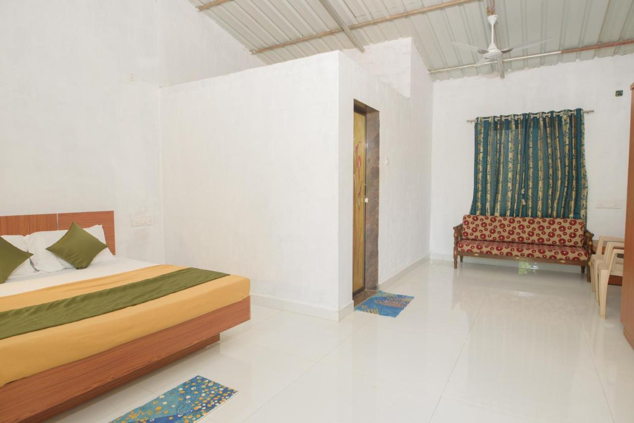 Prajakta Rest House อลีบาก ภายนอก รูปภาพ