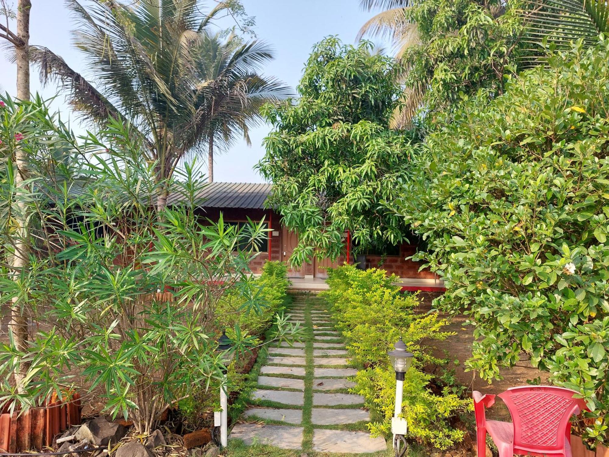 Prajakta Rest House อลีบาก ห้อง รูปภาพ